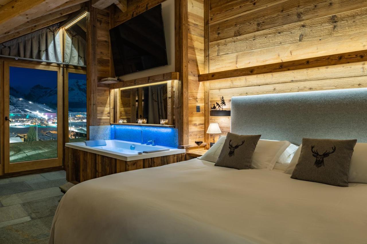 Park Chalet Village Livigno Exterior photo